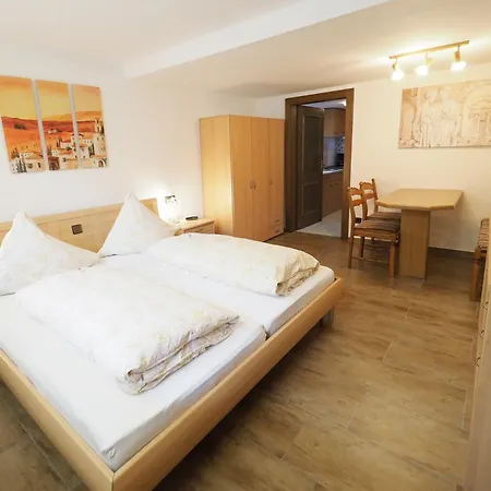 Haus Tobias Appartement *