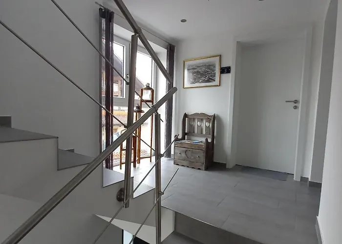Haus Tobias 公寓 *