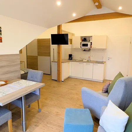 Haus Tobias *
